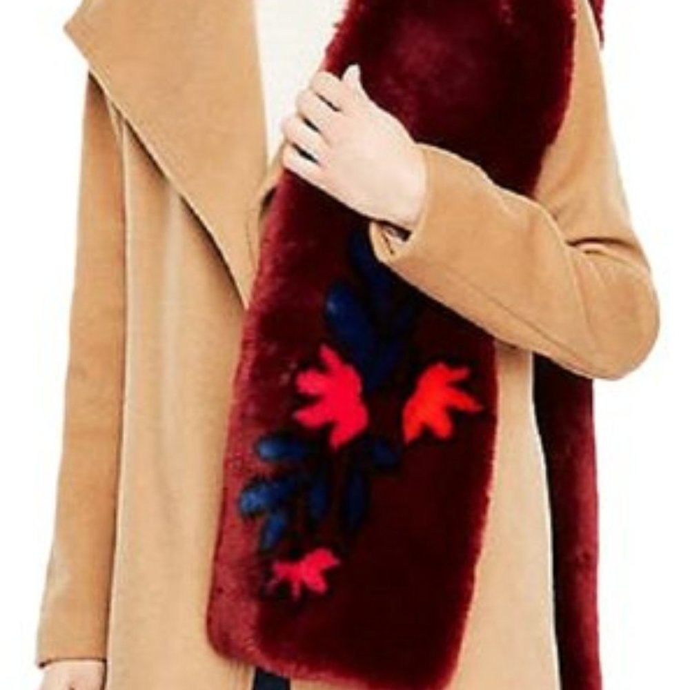 *5 for $25 Bundle Option* Ann Taylor floral Faux Fur Stole scarf